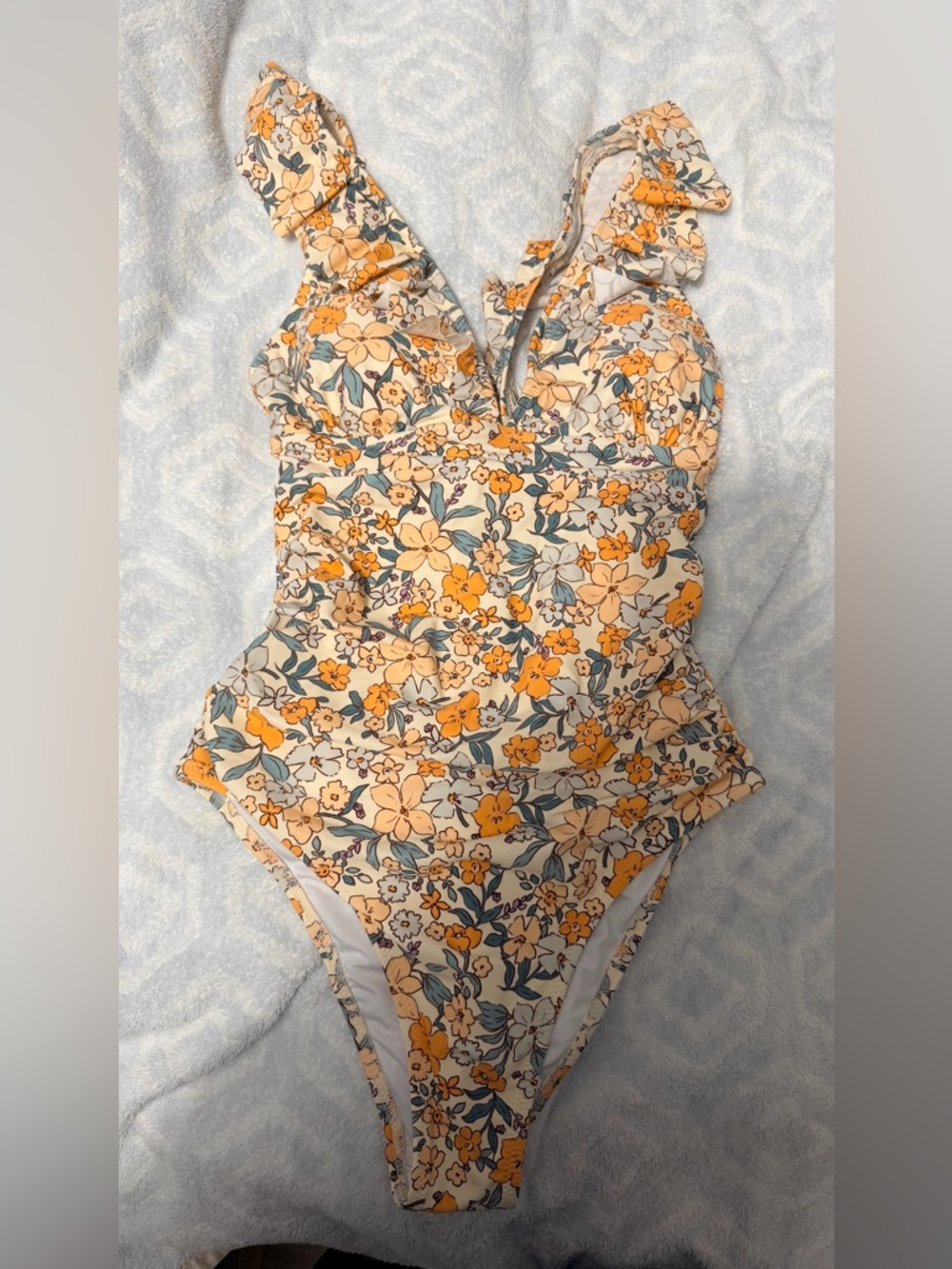 CUPSHE one piece swim size M